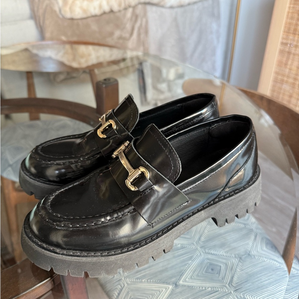 Steve Madden Black Patent Leather Loafers with Gold Buckle